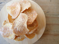 小芋について農家と話す